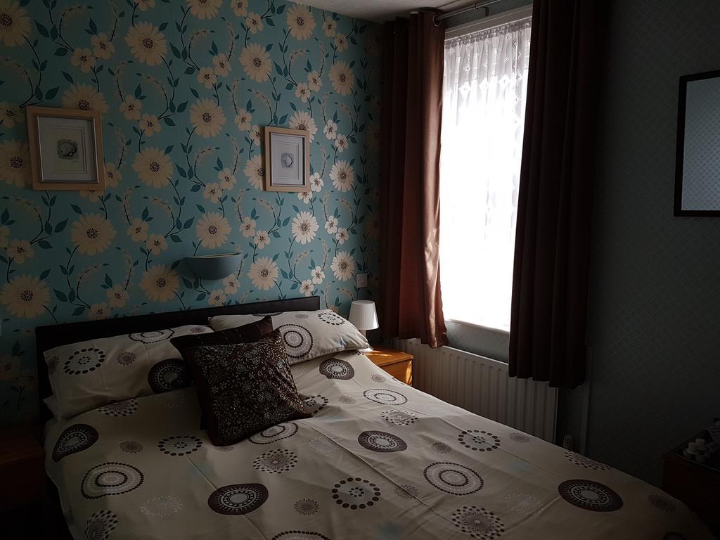 Kings Court Families & Couples Bed & Breakfast Blackpool Exterior foto