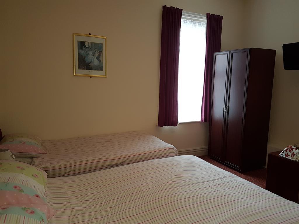 Kings Court Families & Couples Bed & Breakfast Blackpool Exterior foto