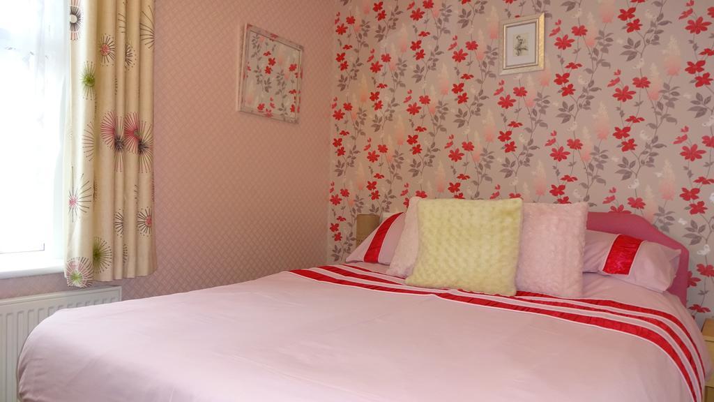 Kings Court Families & Couples Bed & Breakfast Blackpool Exterior foto