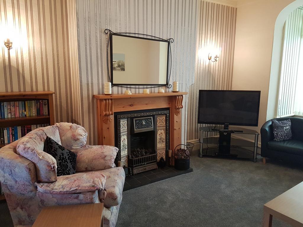 Kings Court Families & Couples Bed & Breakfast Blackpool Exterior foto