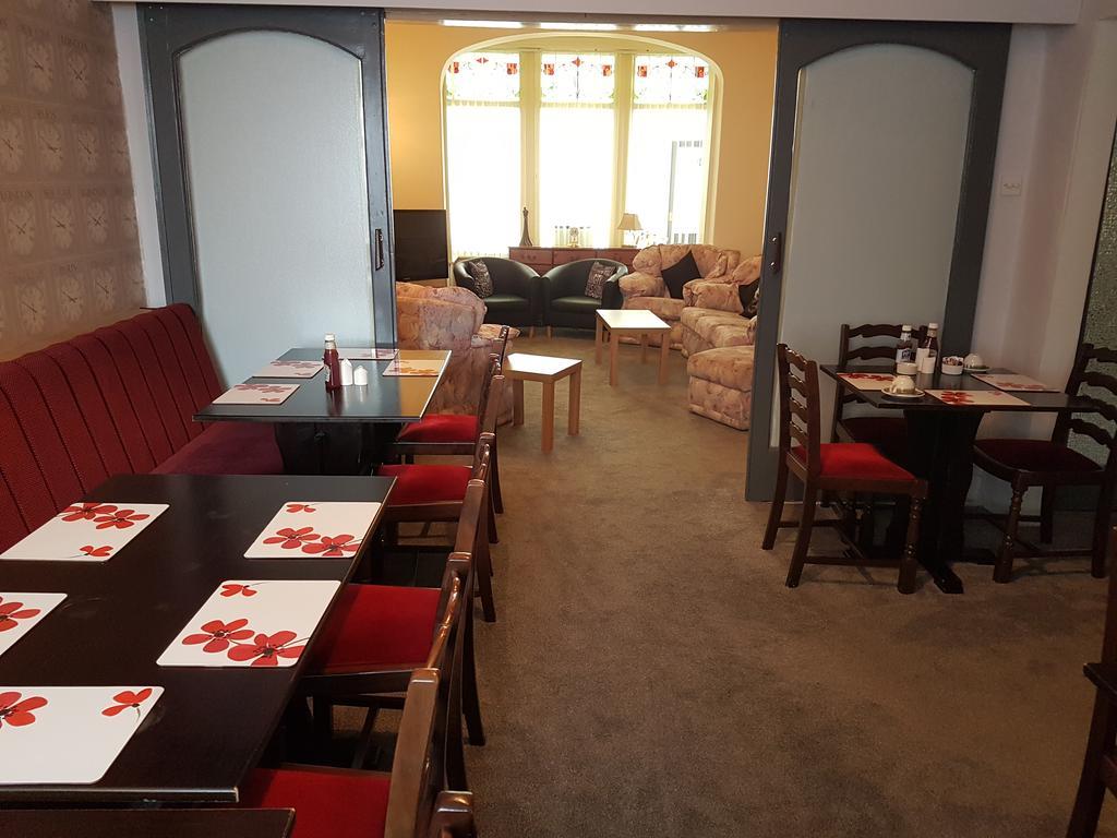 Kings Court Families & Couples Bed & Breakfast Blackpool Exterior foto
