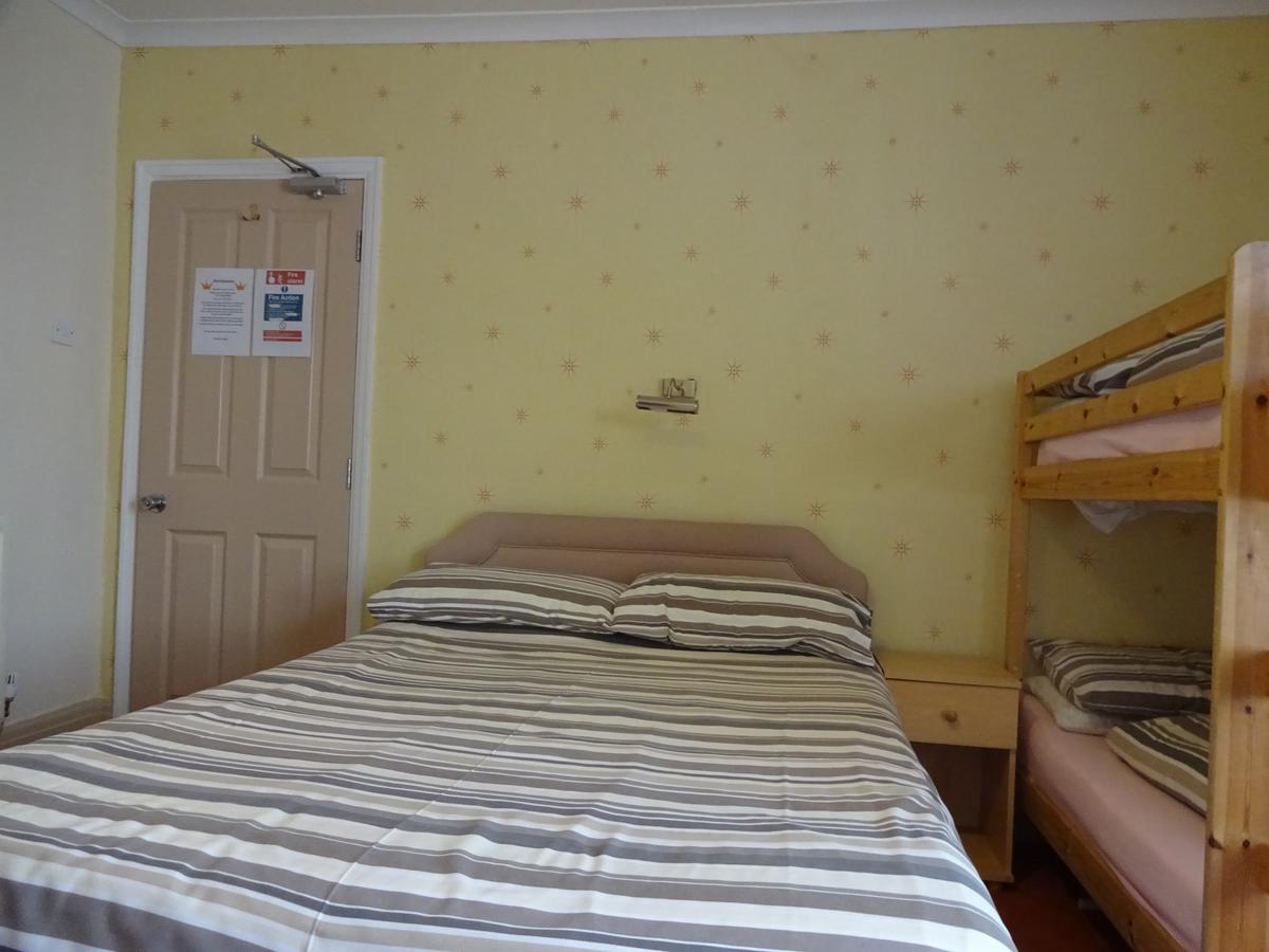 Kings Court Families & Couples Bed & Breakfast Blackpool Exterior foto