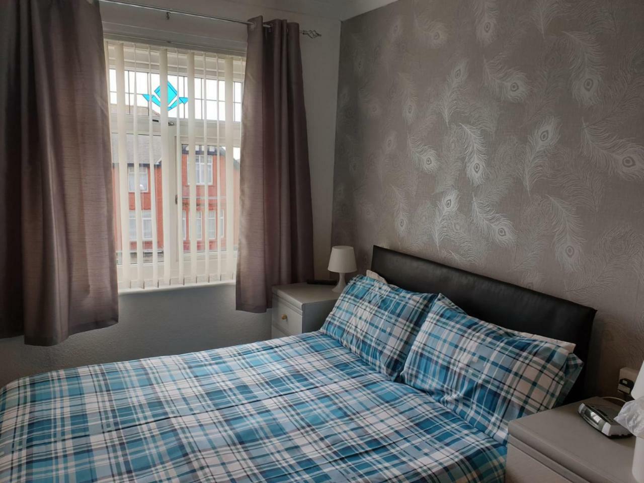Kings Court Families & Couples Bed & Breakfast Blackpool Exterior foto